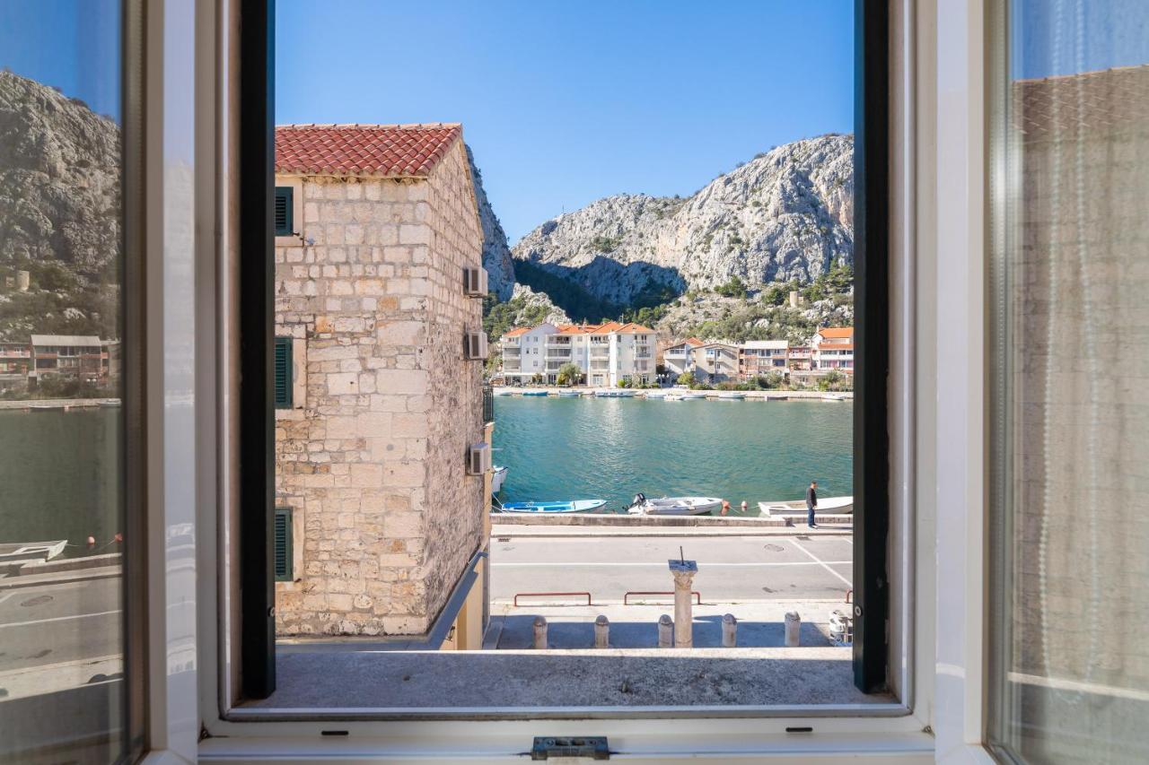 Central Alley Omiš Εξωτερικό φωτογραφία