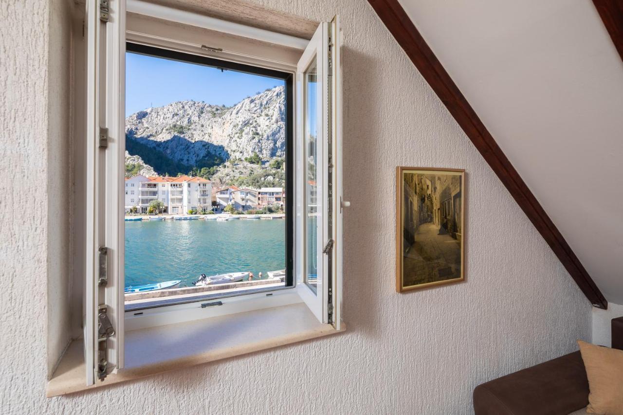 Central Alley Omiš Εξωτερικό φωτογραφία